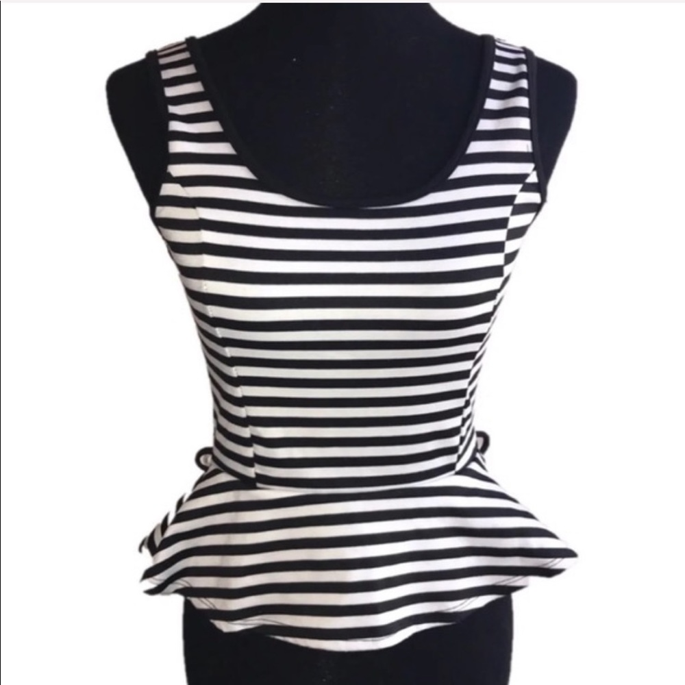 Tres Bien striped peplum sleeveless top size small